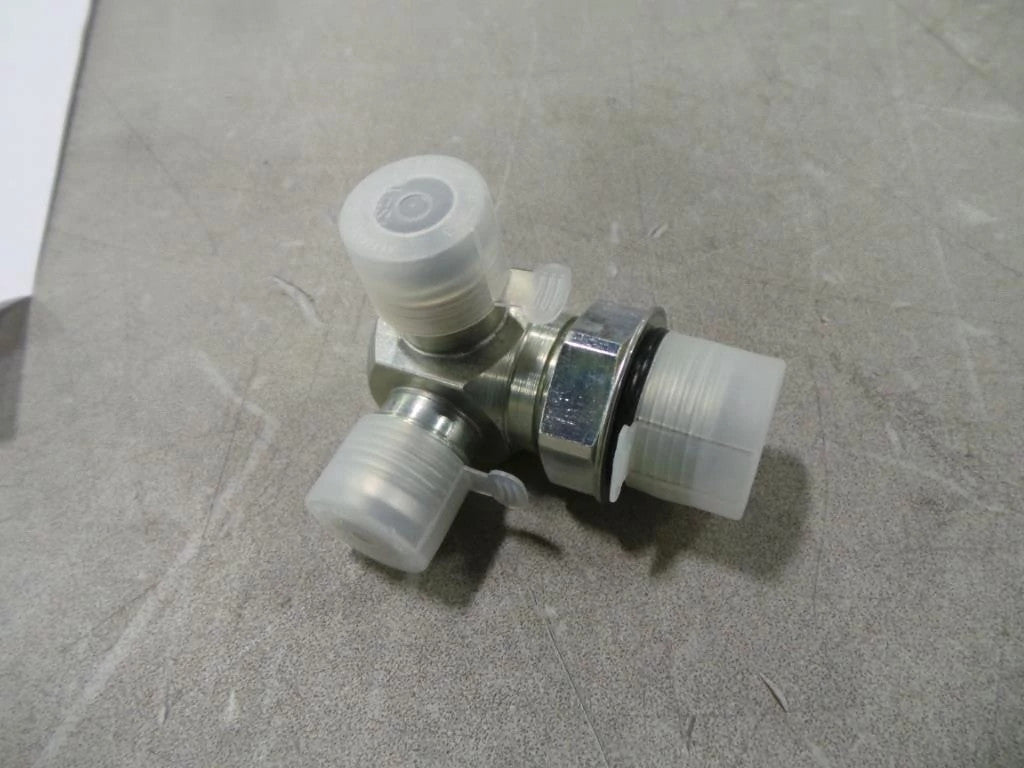 124915A1 - OEM TEE - CASE CONSTRUCTION