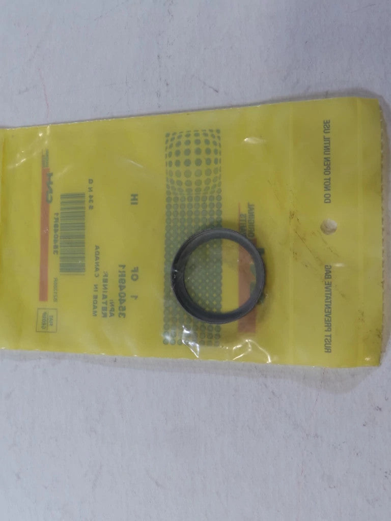 354049R1 - OEM RETAINER - CASE CONSTRUCTION