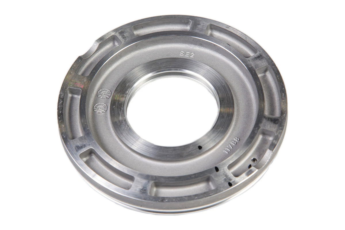 358644A1 - OEM PISTON - CASE CONSTRUCTION