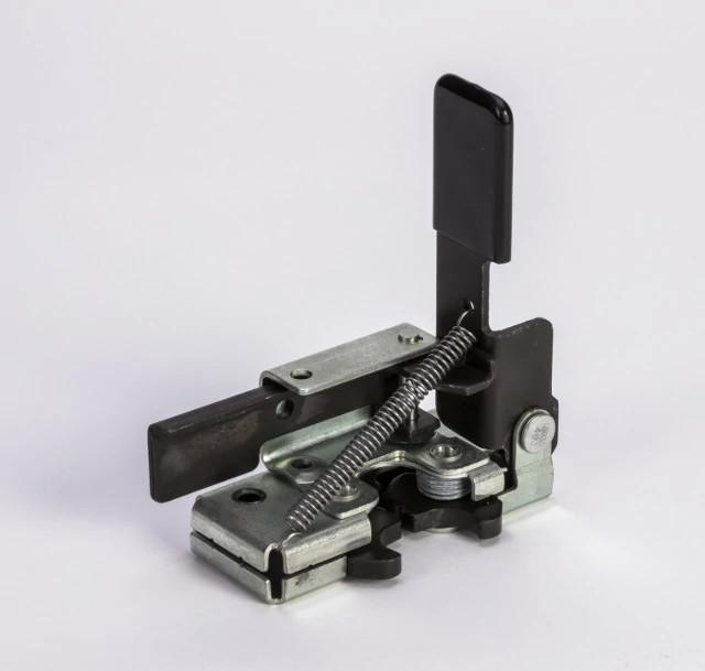 382775A1 - OEM LATCH - CASE CONSTRUCTION