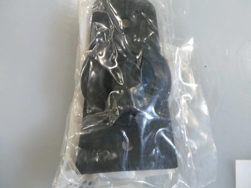 405739A1 - OEM LATCH BODY LATCHBACK - CASE CONSTRUCTION