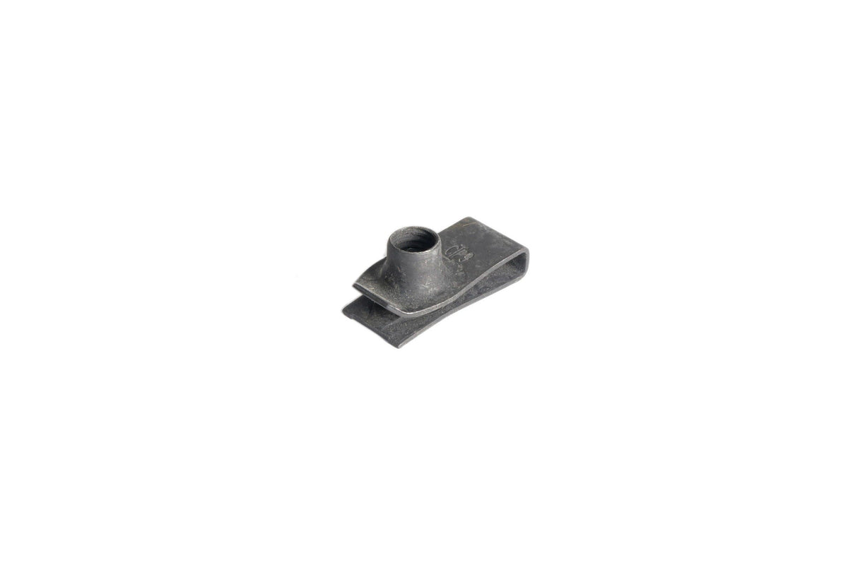 405742A1 - OEM NUT CLIP M8 - CASE CONSTRUCTION