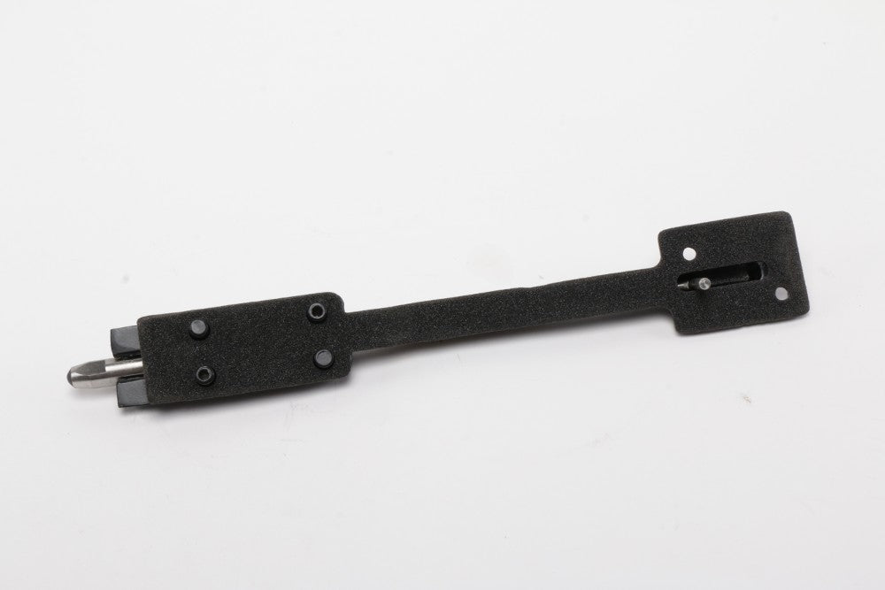 411911A1 - OEM LATCH BOLT ASSEMBLY TOP (R.WNDW) - CASE CONSTRUCTION