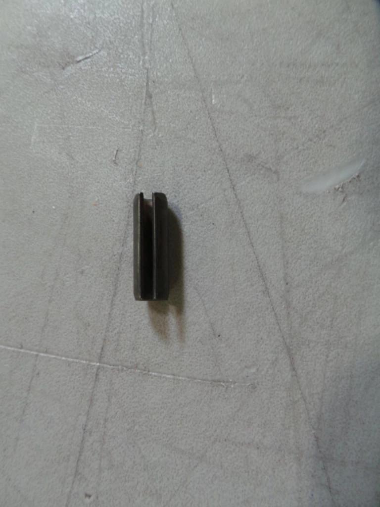 412155 - OEM LOCK PIN - CASE CONSTRUCTION