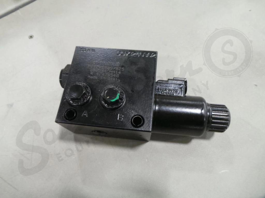 47479548 - OEM HYDRAULIC VALVE - CASE CONSTRUCTION