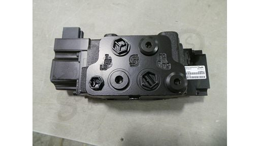 47908613 - OEM STEERING VALVE - CASE CONSTRUCTION