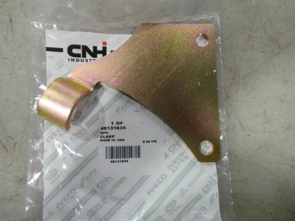 48131835 - OEM HOSE CLAMP - CASE CONSTRUCTION