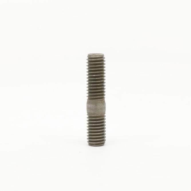 5801452462 - OEM STUD - CASE CONSTRUCTION