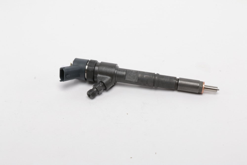 5801470098 - OEM FUEL SYSTEM INJECTOR ASSEMBLY - CASE CONSTRUCTION
