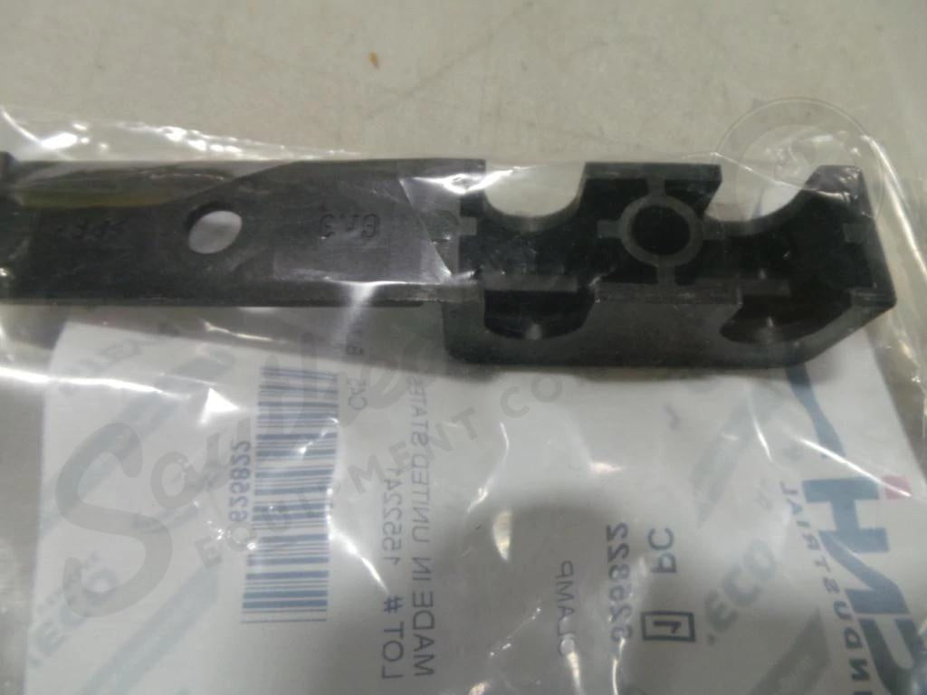 625822 - OEM CLAMP - CASE CONSTRUCTION