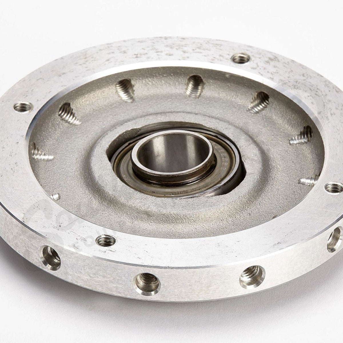 764915 - OEM HUB - CASE CONSTRUCTION