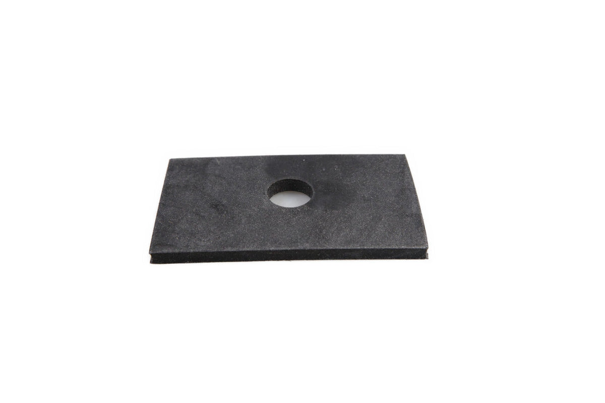 81872036 - OEM RUBBER SEAL 69.6MML X 39.5MM W X 4MM THICK - CASE CONSTRUCTION