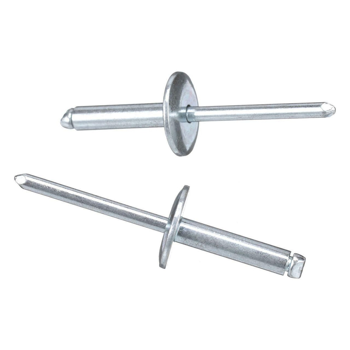 84069248 - OEM RIVET - CASE CONSTRUCTION
