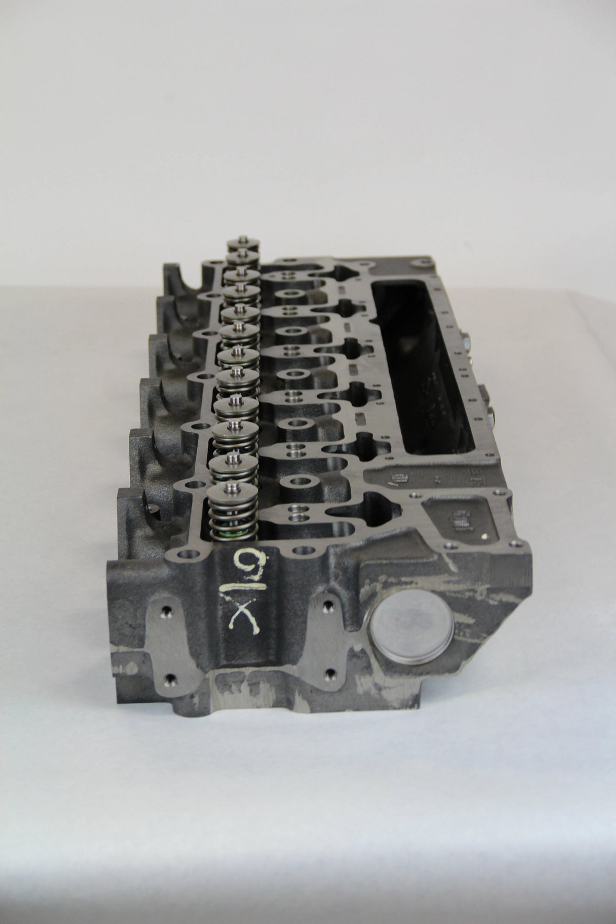 84262945R - OEM REMANUFACTURED CYLINDER HEAD - CASE CONSTRUCTION
