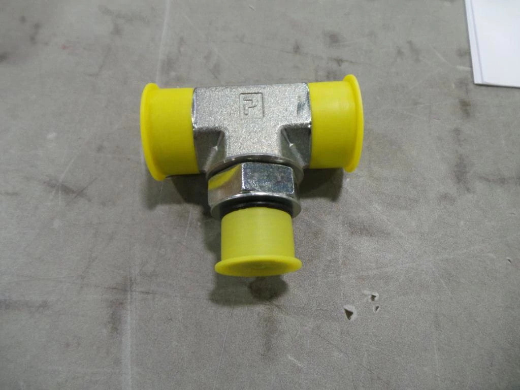 84375320 - OEM BRANCH TEE - CASE CONSTRUCTION