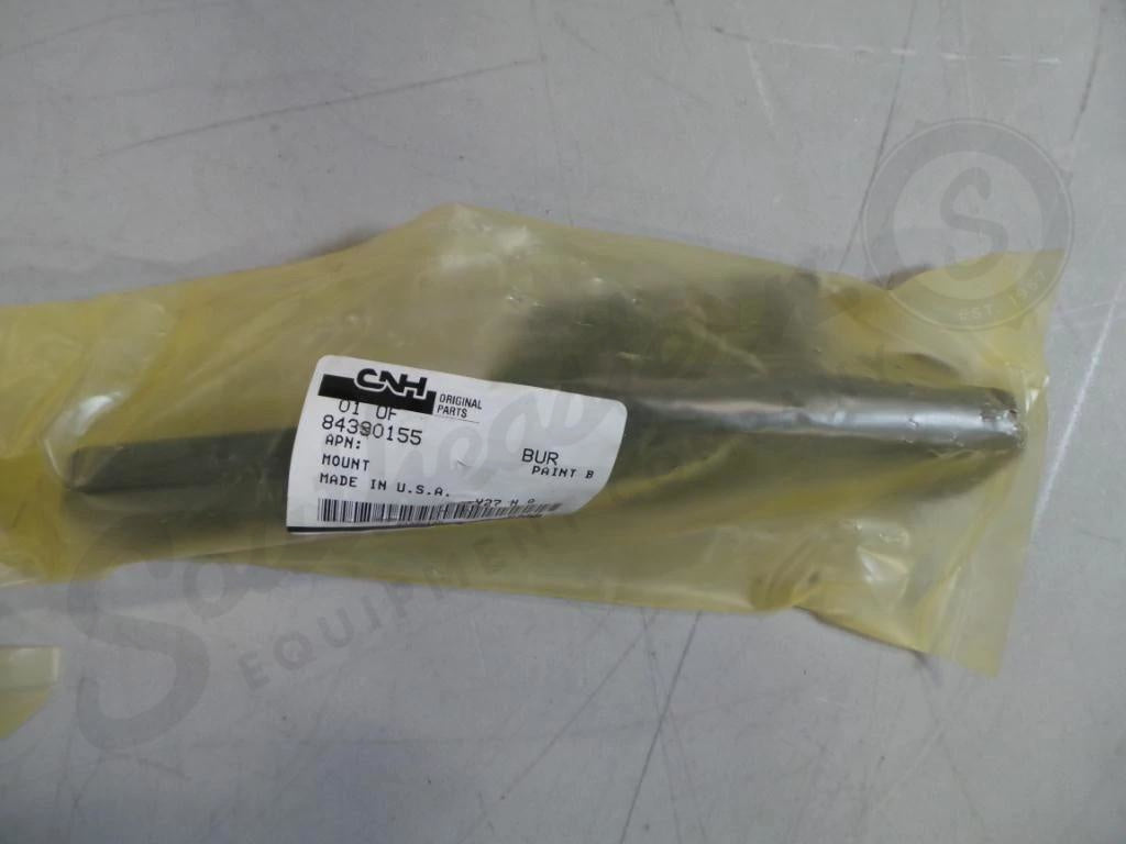 84390155 - OEM MOUNT - CASE CONSTRUCTION