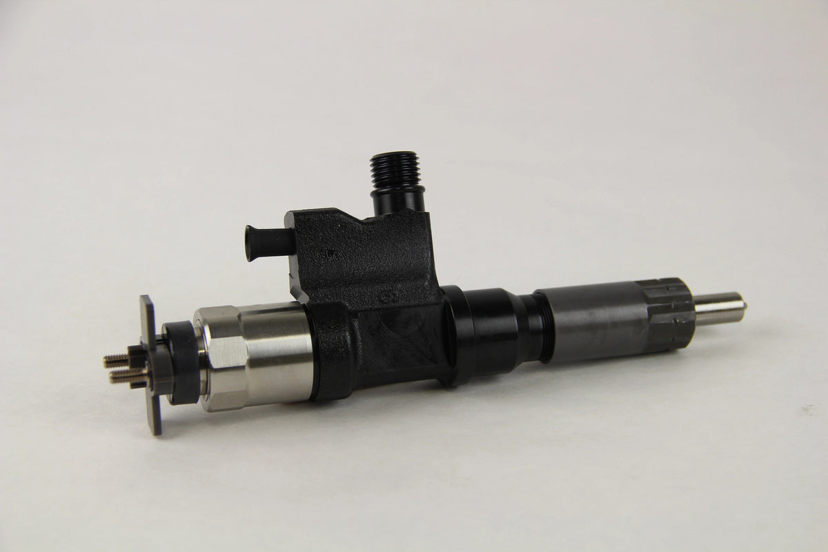 84545030R - OEM REMANUFACTURED FUEL INJECTOR - CASE CONSTRUCTION