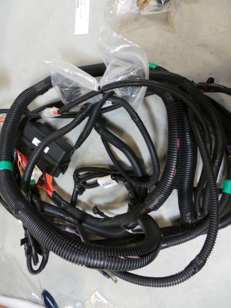 84605461 - OEM CHASSIS WIRING HARNESS - CASE CONSTRUCTION