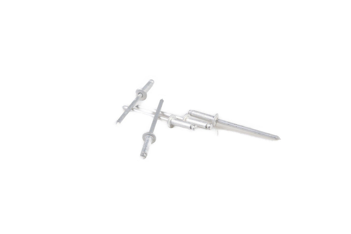 87016620 - OEM RIVET - CASE CONSTRUCTION