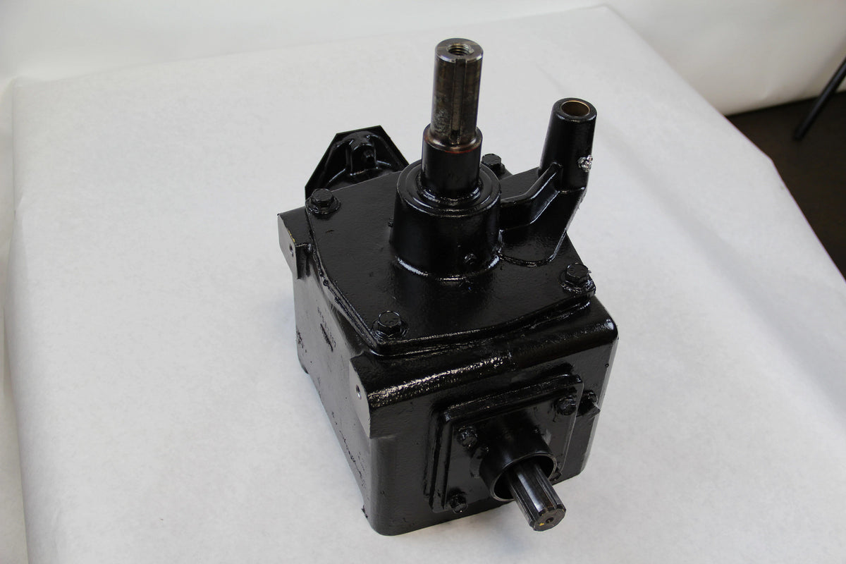 87582682R - OEM REMANUFACTURED GEARBOX - CASE CONSTRUCTION