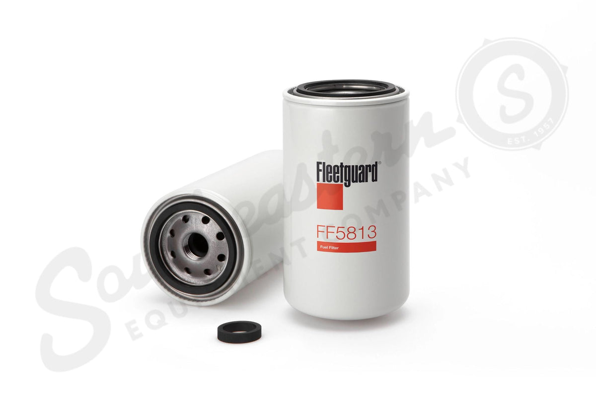 FF5813 - OEM FLEETGUARD FUEL FILTER - CASE CONSTRUCTION