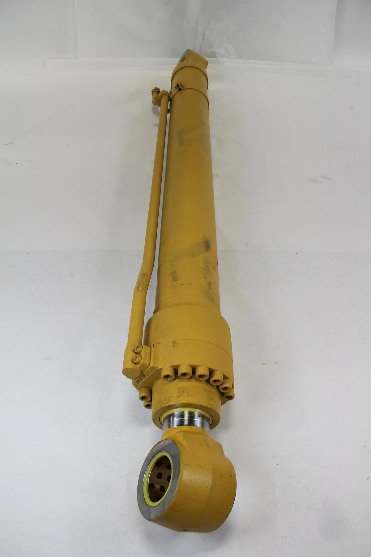 KBV13590R - OEM REMANUFACTURED HYDRAULIC CYLINDER - CASE CONSTRUCTION