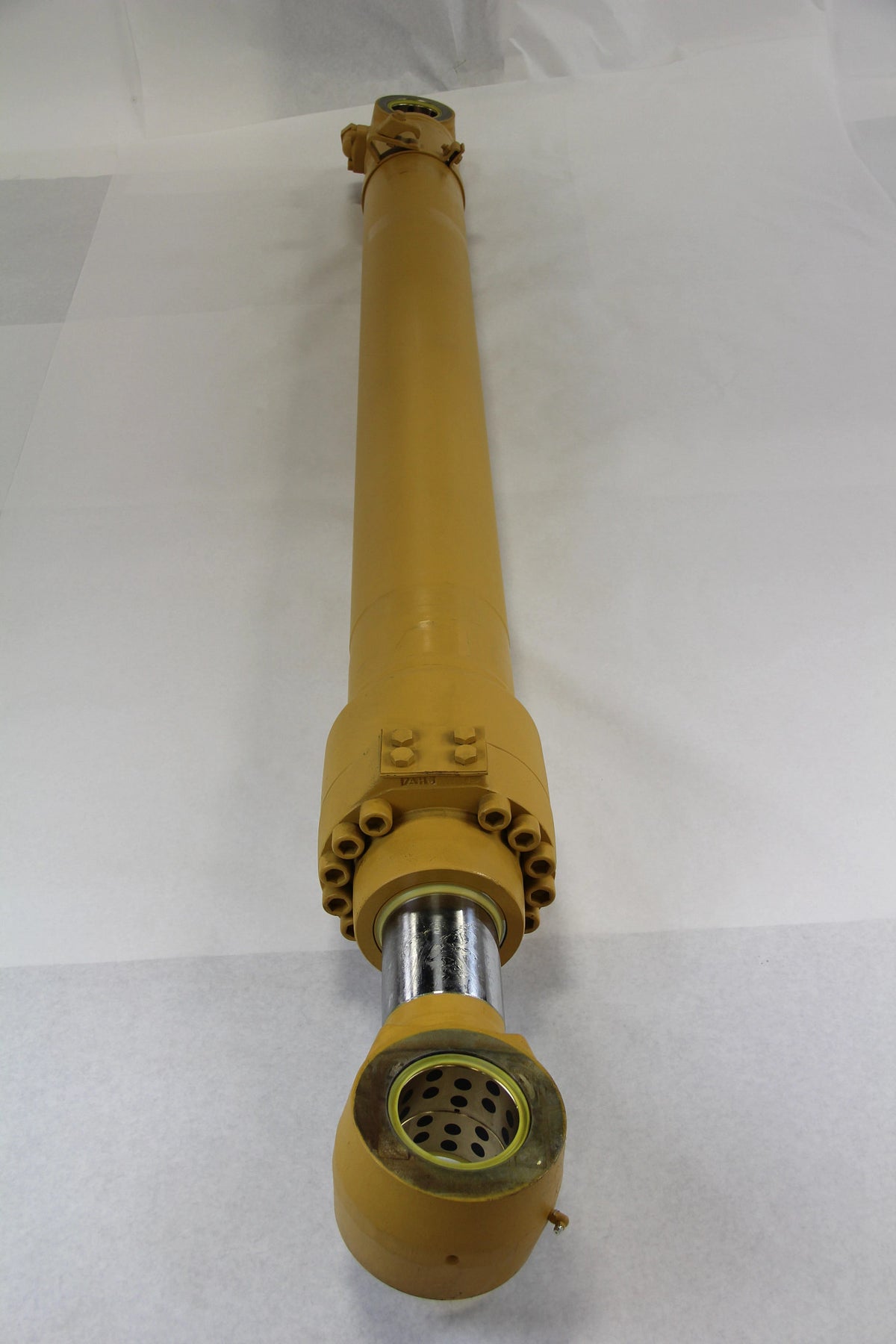 KBV18440R - OEM REMANUFACTURED HYDRAULIC CYLINDER - CASE CONSTRUCTION