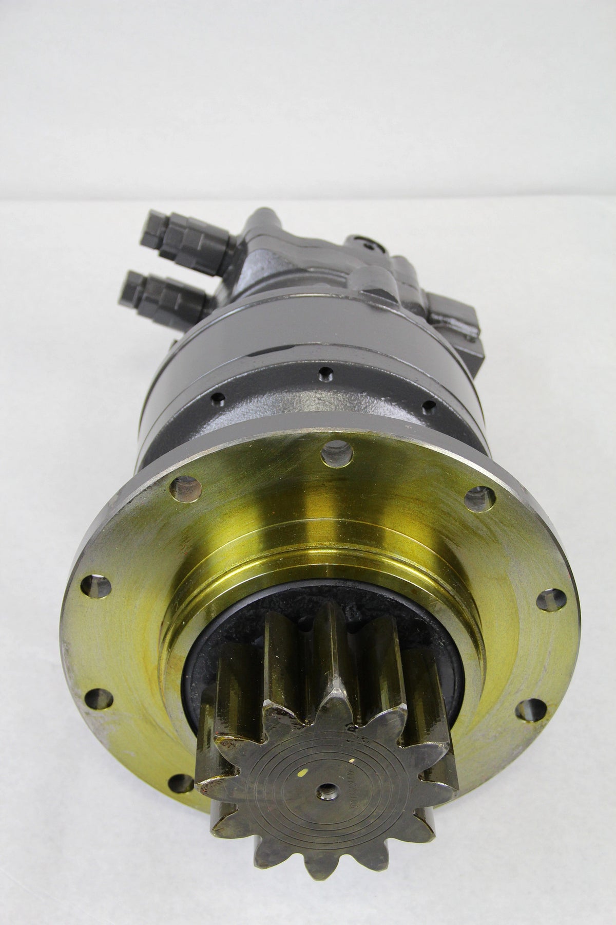 KMC10010R - OEM REMANUFACTURED REDUCTION MOTOR - CASE CONSTRUCTION
