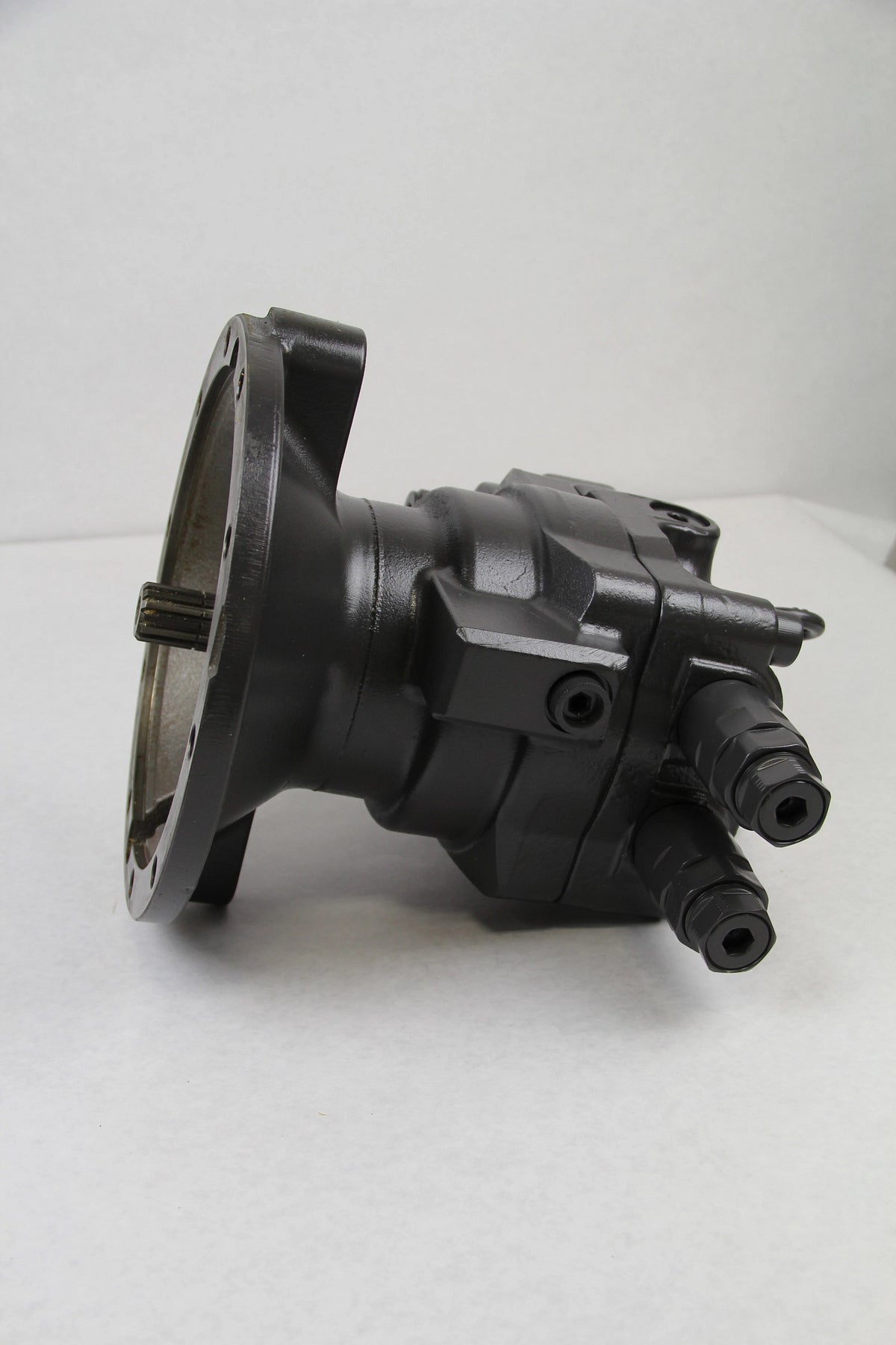 LJ015900R - OEM REMANUFACTURED HYDRAULIC MOTOR - CASE CONSTRUCTION