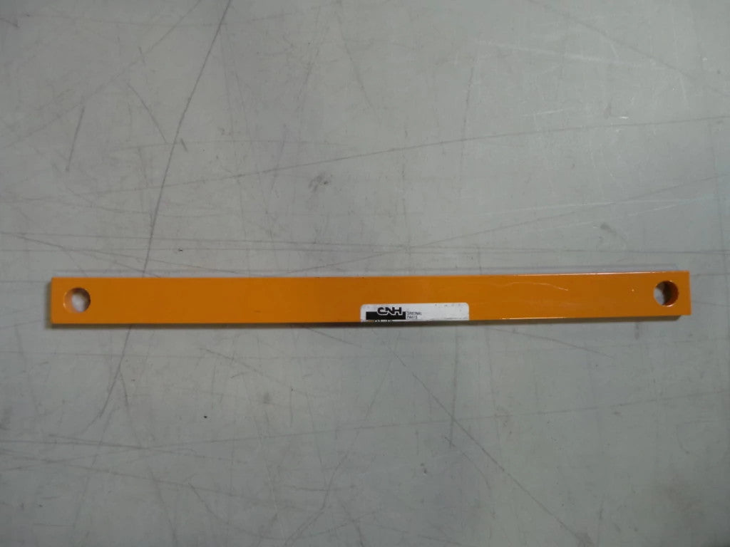 R32465 - OEM BAR - CASE CONSTRUCTION