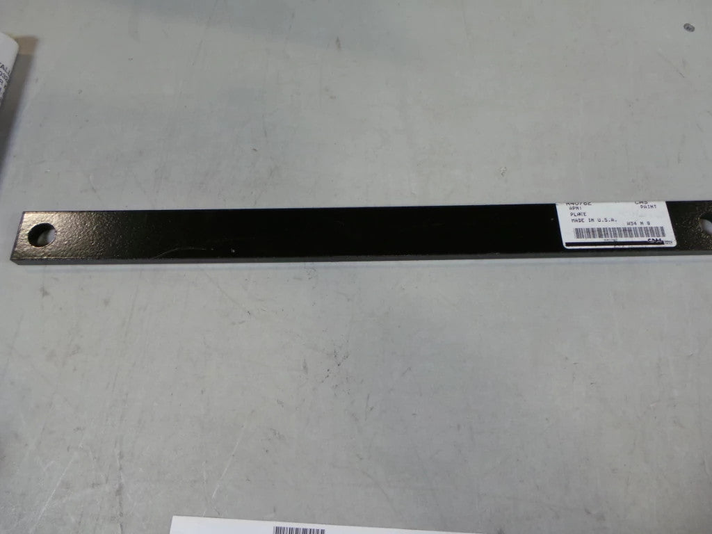 R40782 - OEM PLATE WEAR STRIP - CASE CONSTRUCTION