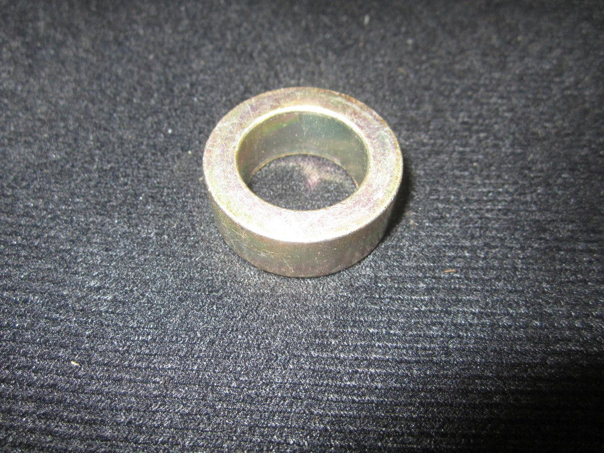 962014 - OEM .81 X 1.25 X .47 1026 BUSHING - JLG