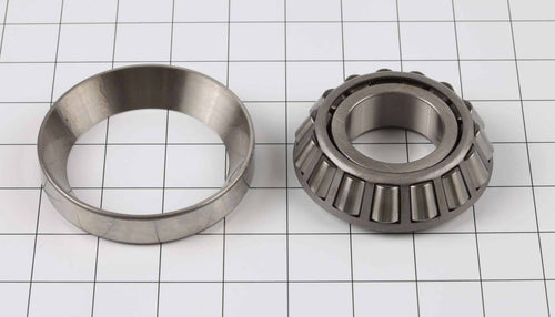 7022588 - OEM REAR BEARING - JLG