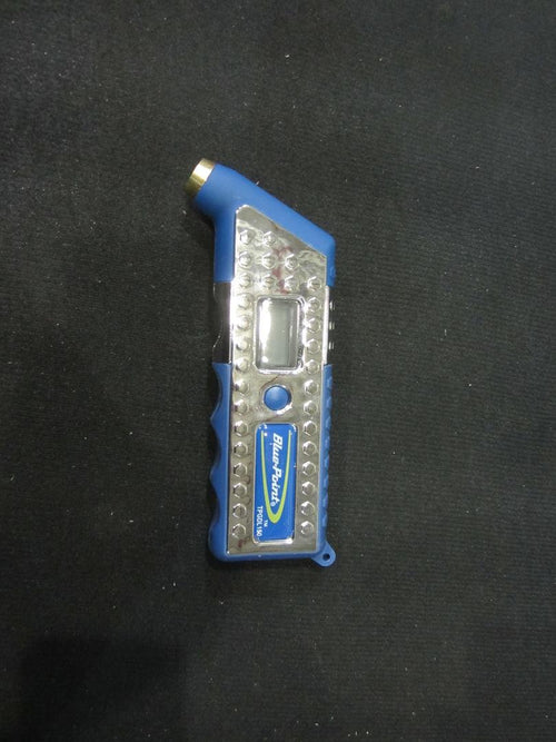 7025799 - OEM TIRE PRESSURE/TREAD DEPTH GAUGE - JLG