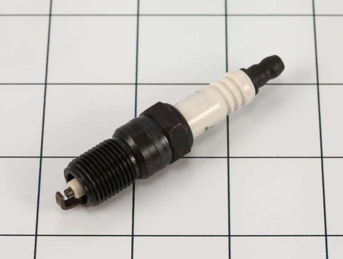 GN28647GT - OEM SPARK PLUG - JLG