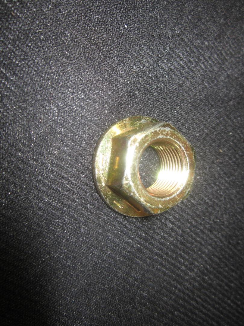 GN77674GT - OEM HEX FLANGE 5/8-18 GR 8 GN-NUT - JLG