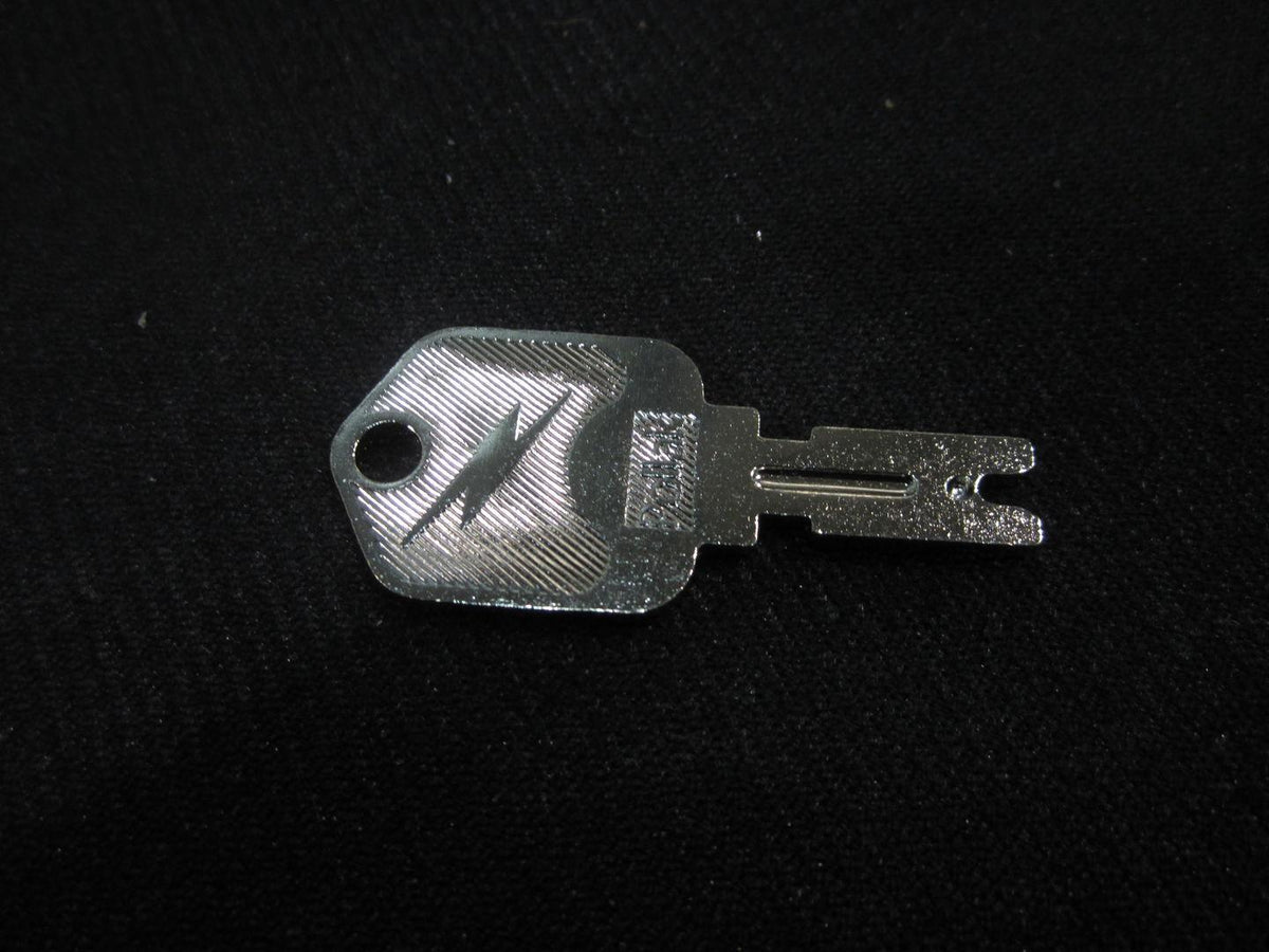 MEC8902 - OEM AND GRADALL TELEHANDLERS IGNITION KEY - JLG