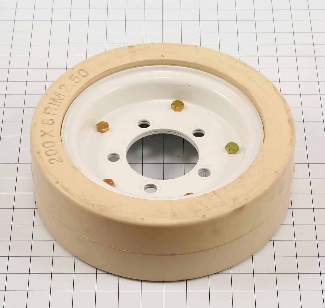 SJ108020 - OEM TIRE/WHEEL ASSEMBLY NON - JLG