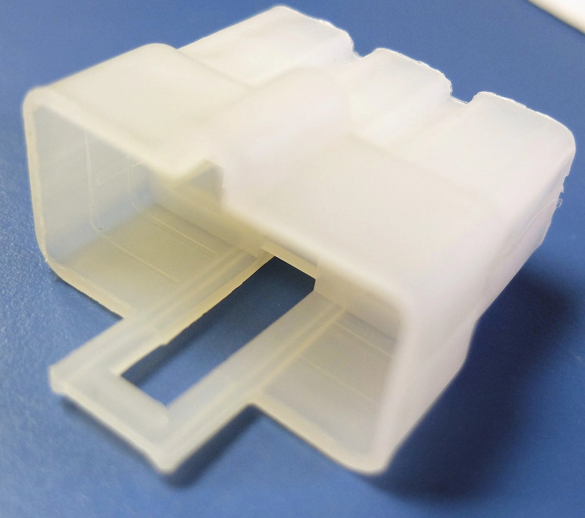 TWX414301 - OEM ELECTRICAL CONNECTOR - CASE CONSTRUCTION