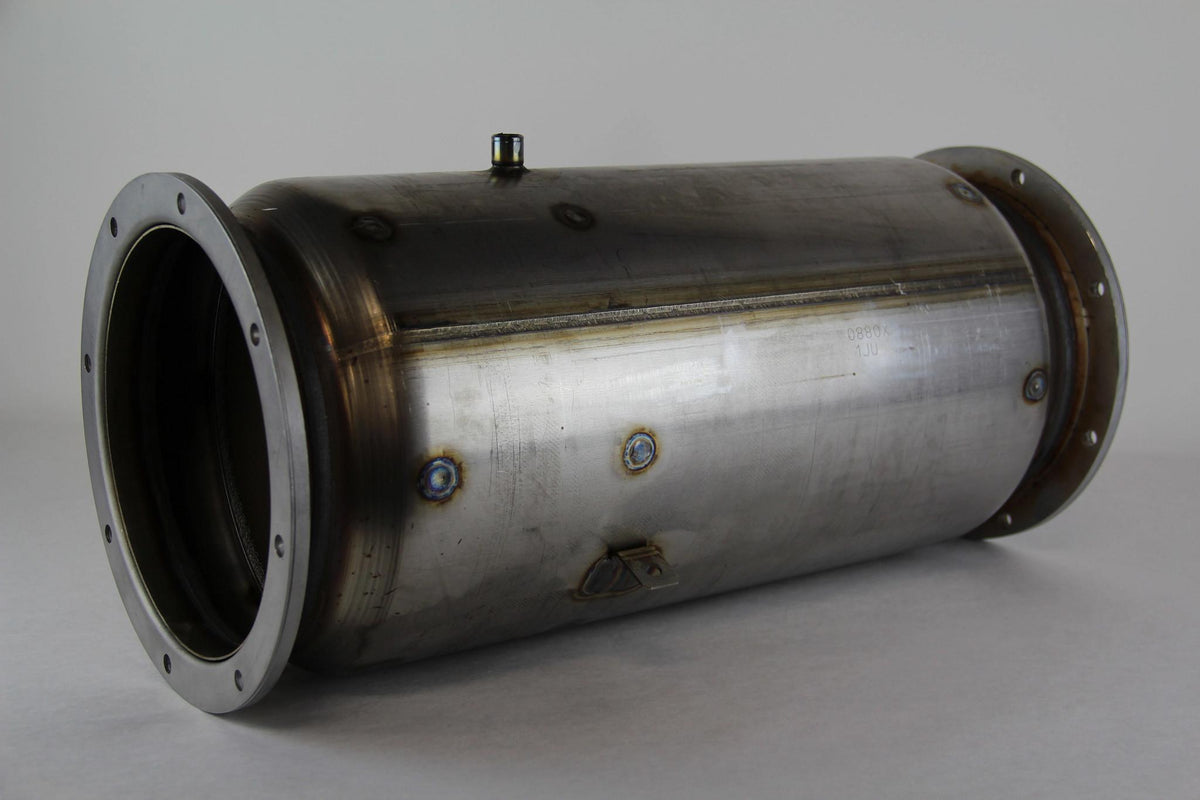 VHS1805E0880R - OEM REMANUFACTURED DIESEL FILTER - CASE CONSTRUCTION