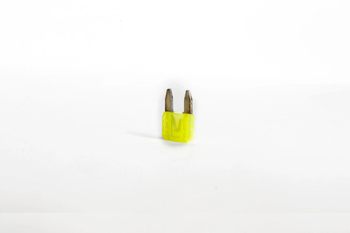 YN24E00016S008 - OEM FUSE - CASE CONSTRUCTION
