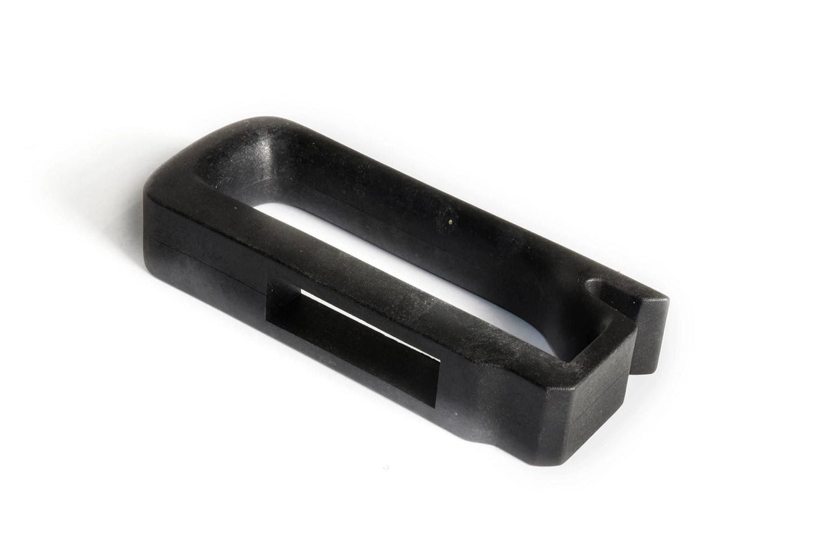 YT02C01232S002 - OEM HANDLE - CASE CONSTRUCTION