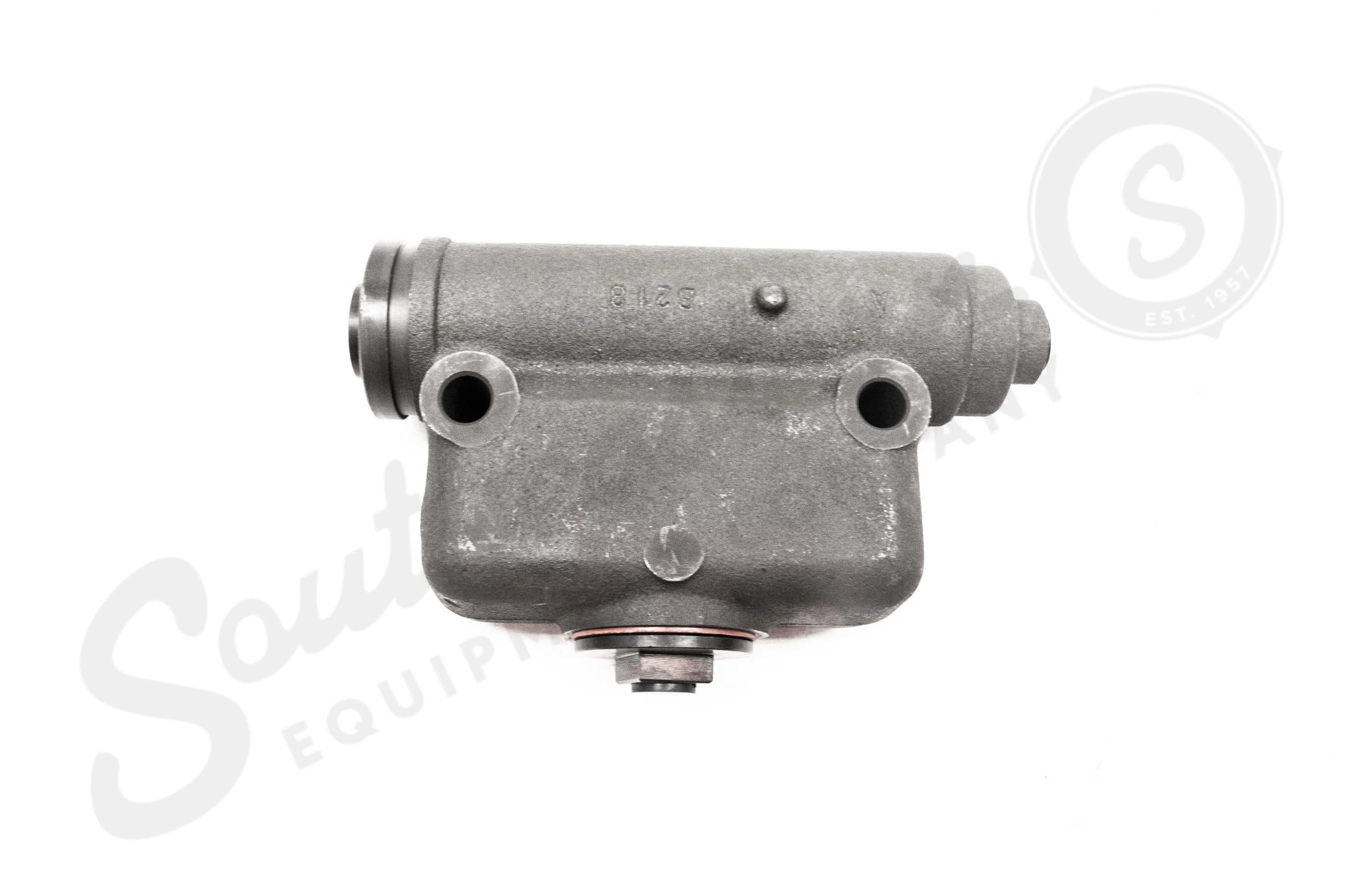 MASTER CYLINDER