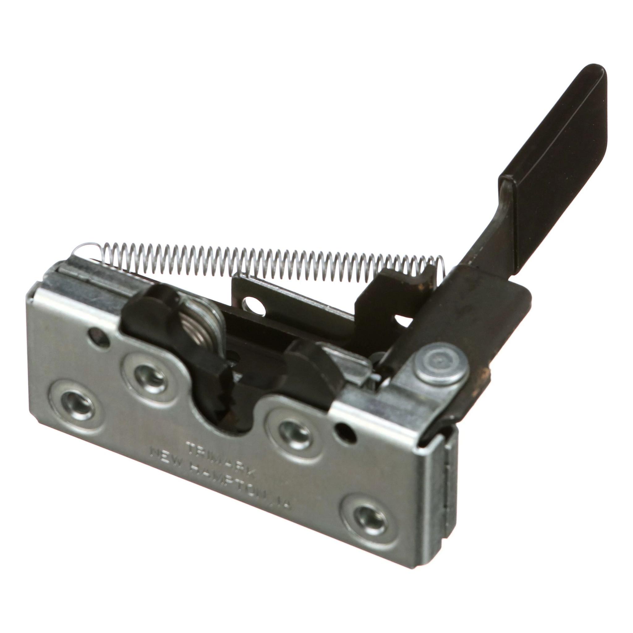 Case Construction Latch 382775A1